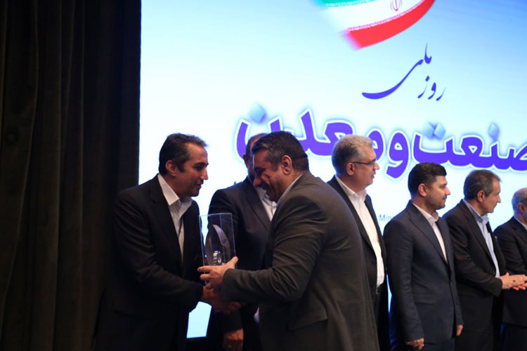 داروسازی پارس حیان، شرکت نمونه سال 1403 شد